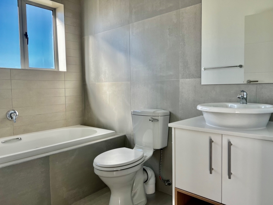 3 Bedroom Property for Sale in Mooikloof Country Estate Western Cape